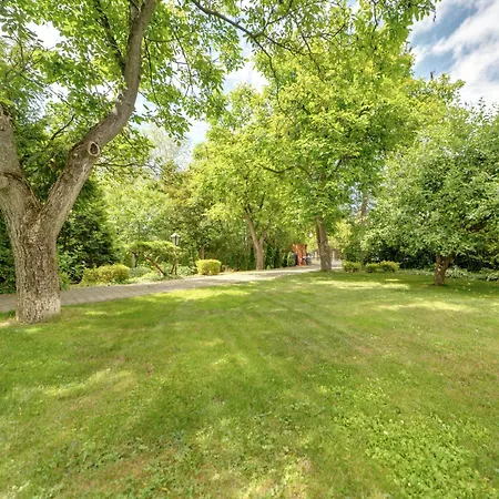 Apartmán W Starym Sadzie By Interhome