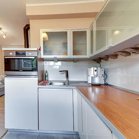 W Starym Sadzie By Interhome Apartmán *