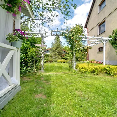 Apartmán W Starym Sadzie By Interhome