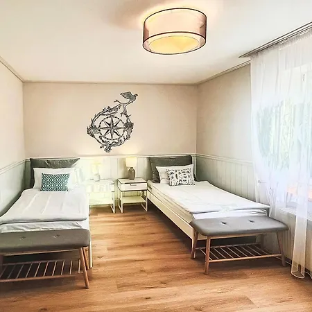 Apartmán W Starym Sadzie By Interhome Vratislav